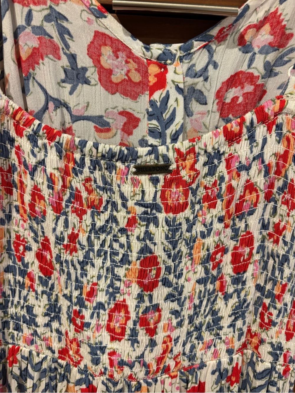 Billabong Button Down Maxi Dress in size Small. Perfect condition, NWOT. - Picture 6 of 9